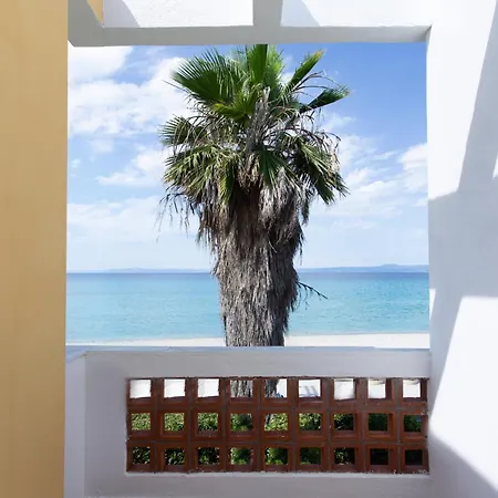 Dk Beachfront Вилла *